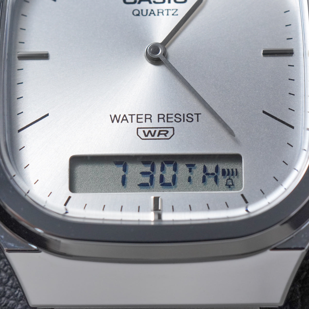 Casio Unisex AQ-240E-7ADF
