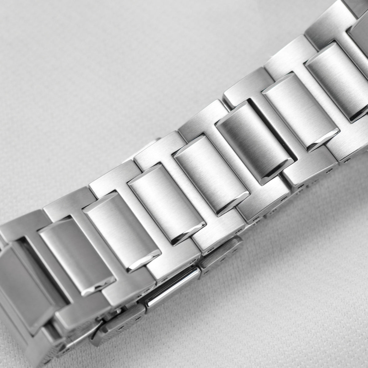Casio Nam EFK-200D-2ADR