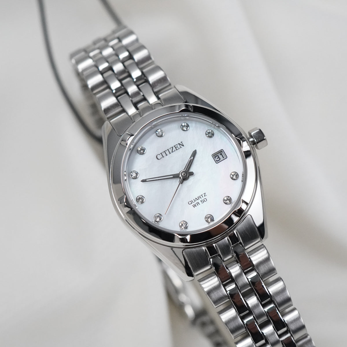 Citizen Nữ EU6050-59D