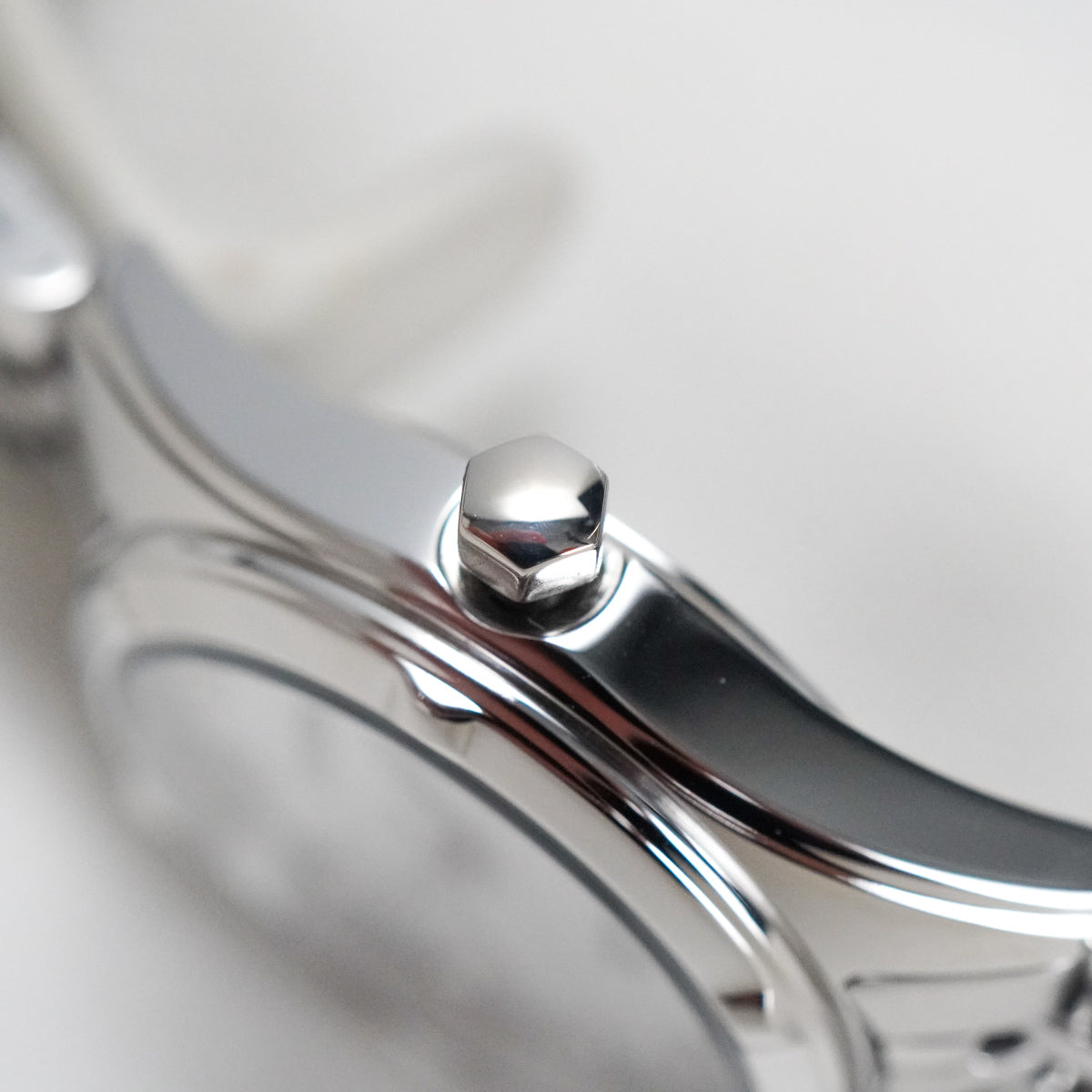 Citizen Nữ EU6050-59D