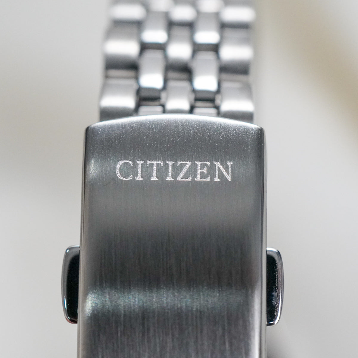 Citizen Nữ EU6050-59D