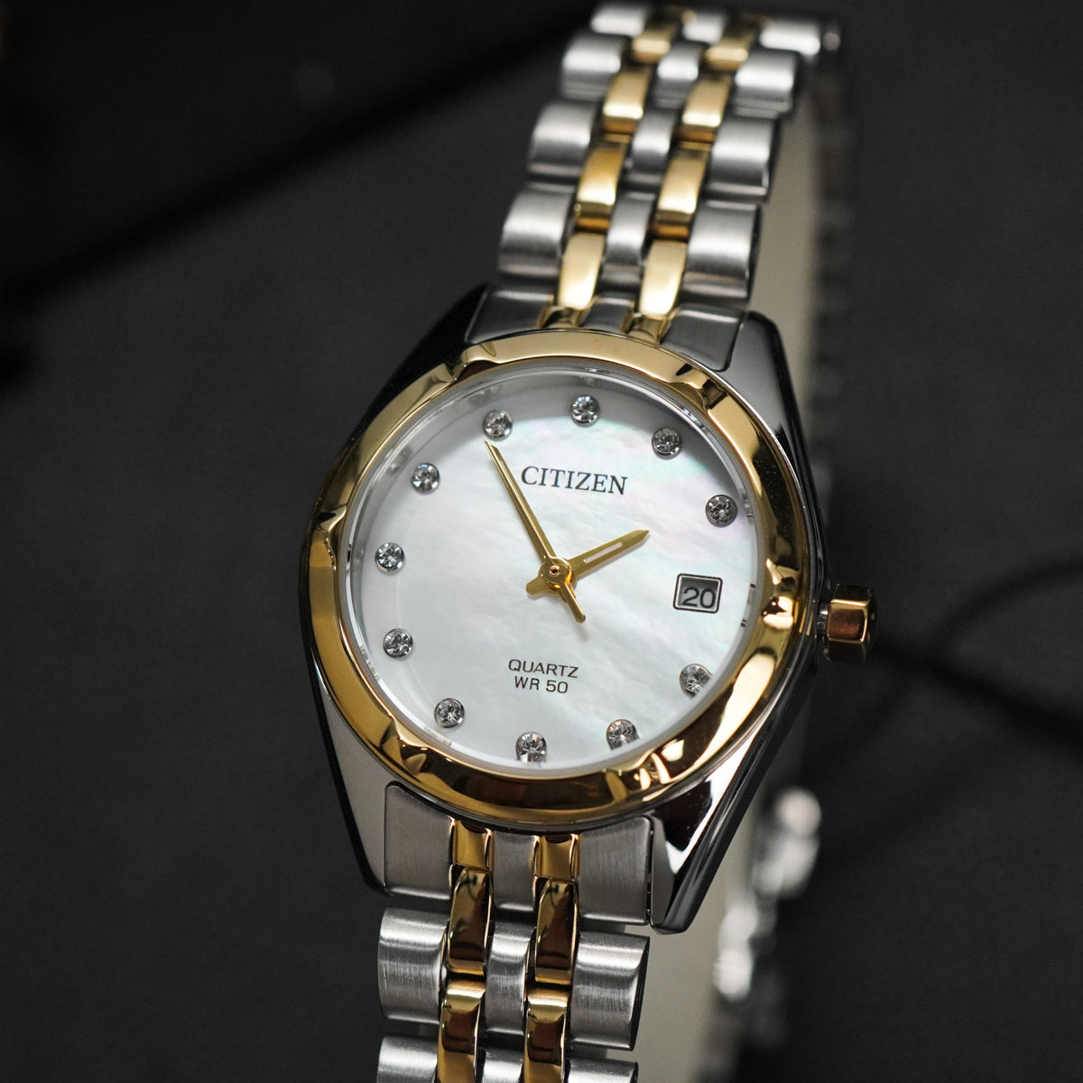 Citizen Nữ EU6054-58D