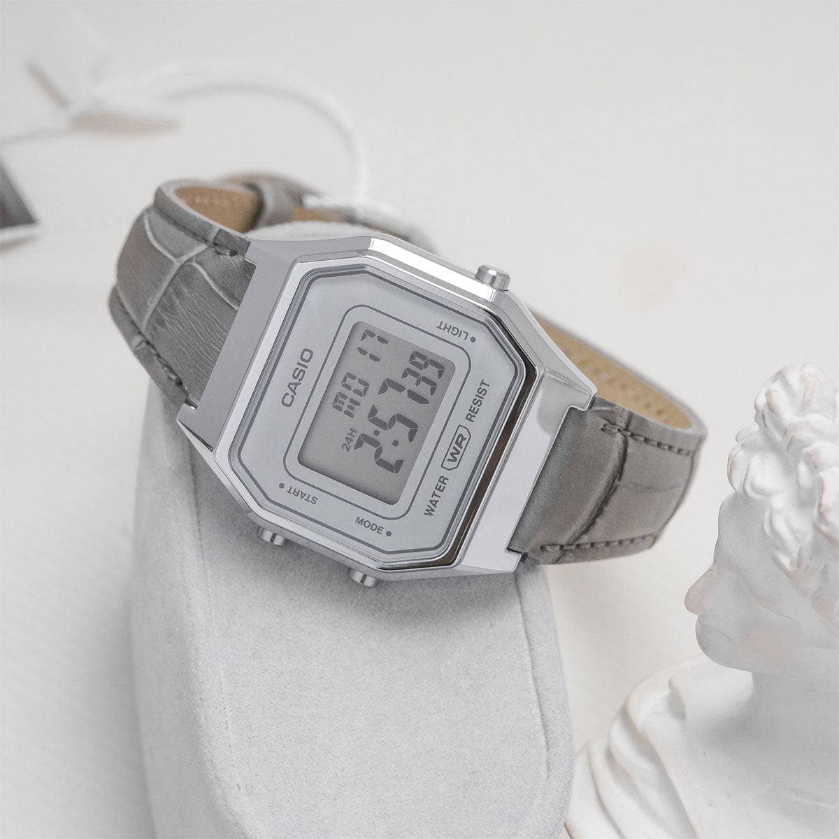 Casio Nữ LA680WEL-8A2DF