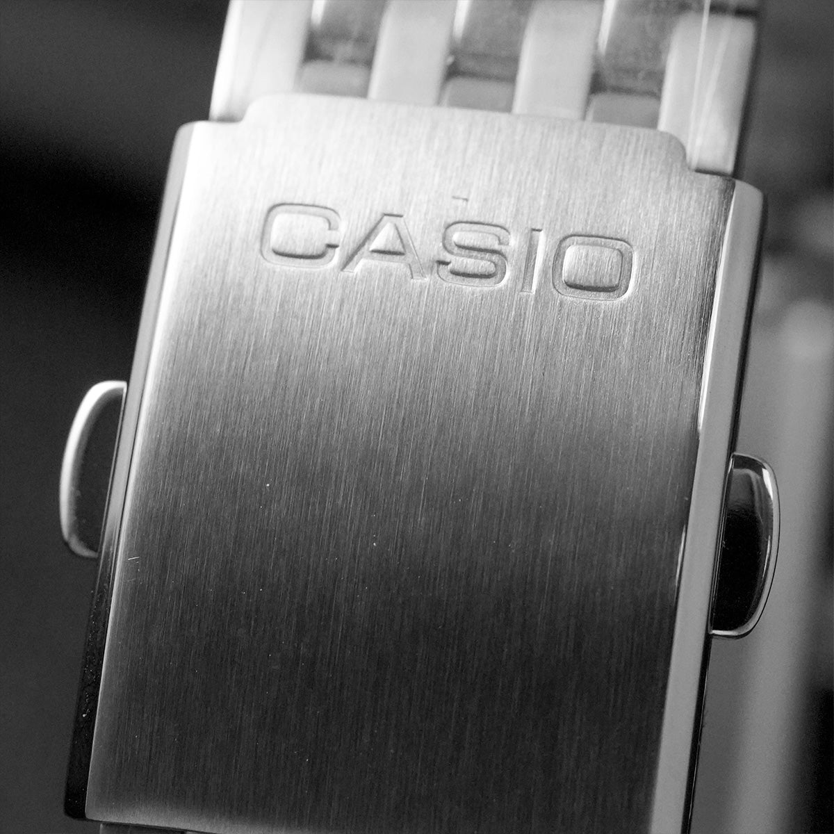 Casio Nam MTP-B215D-7AVDF
