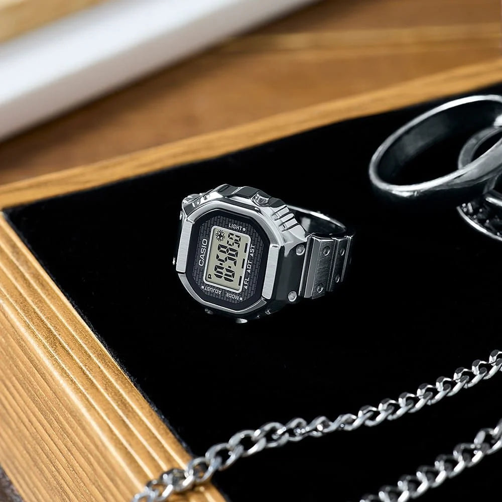 Casio Unisex CRW-001-1DR