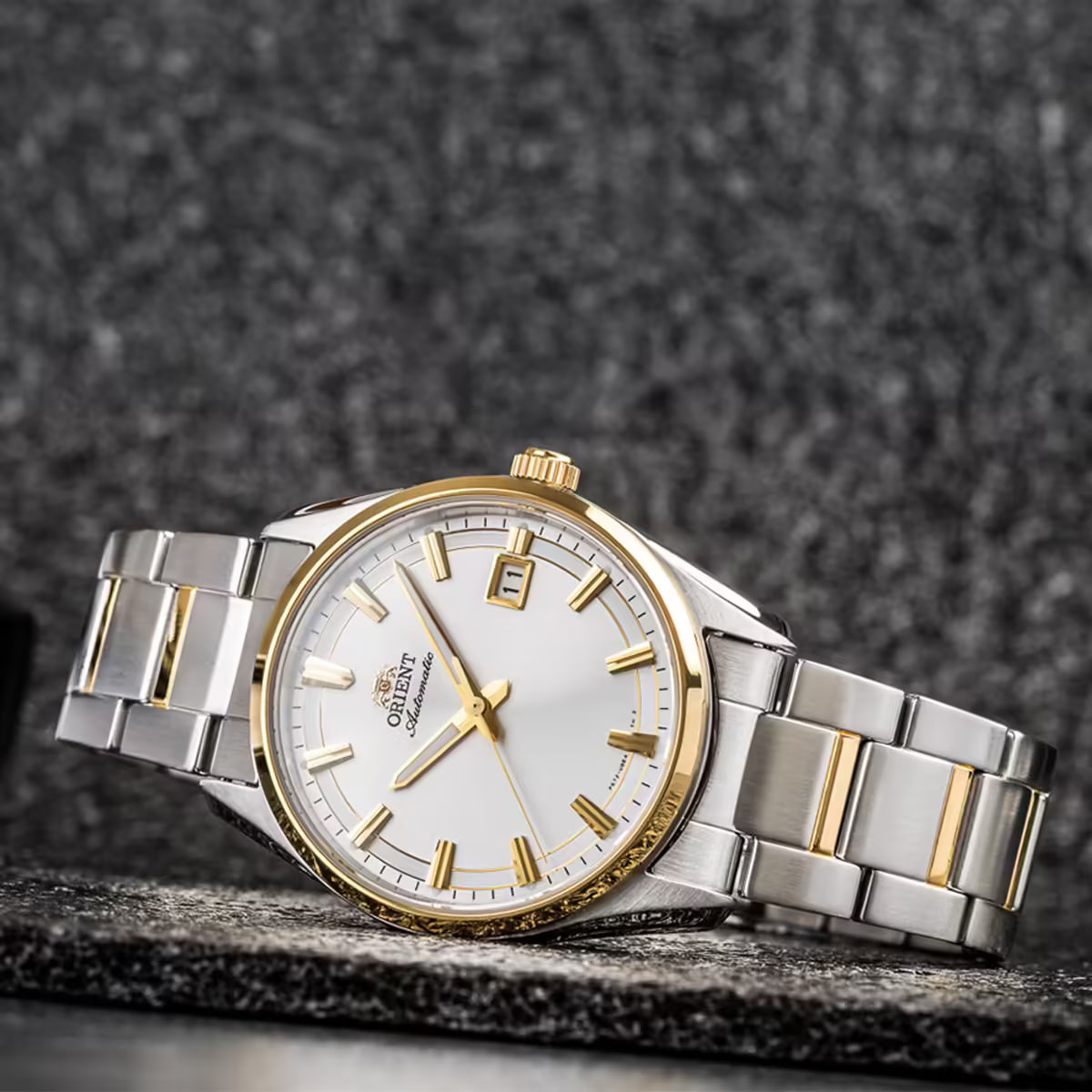 Orient Nam RA-AC0R01S30B