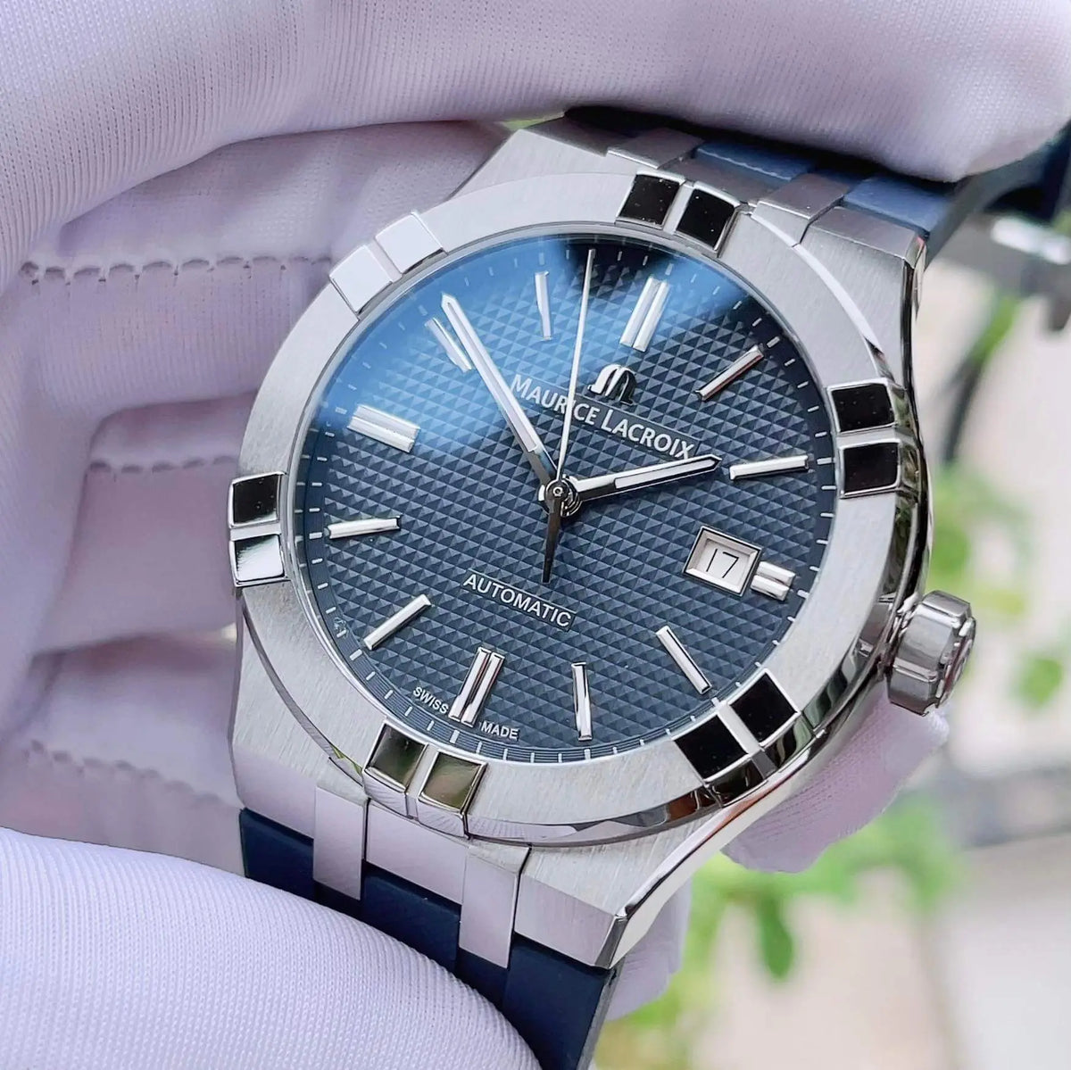 Maurice Lacroix Nam AI6008-SS000-430-4