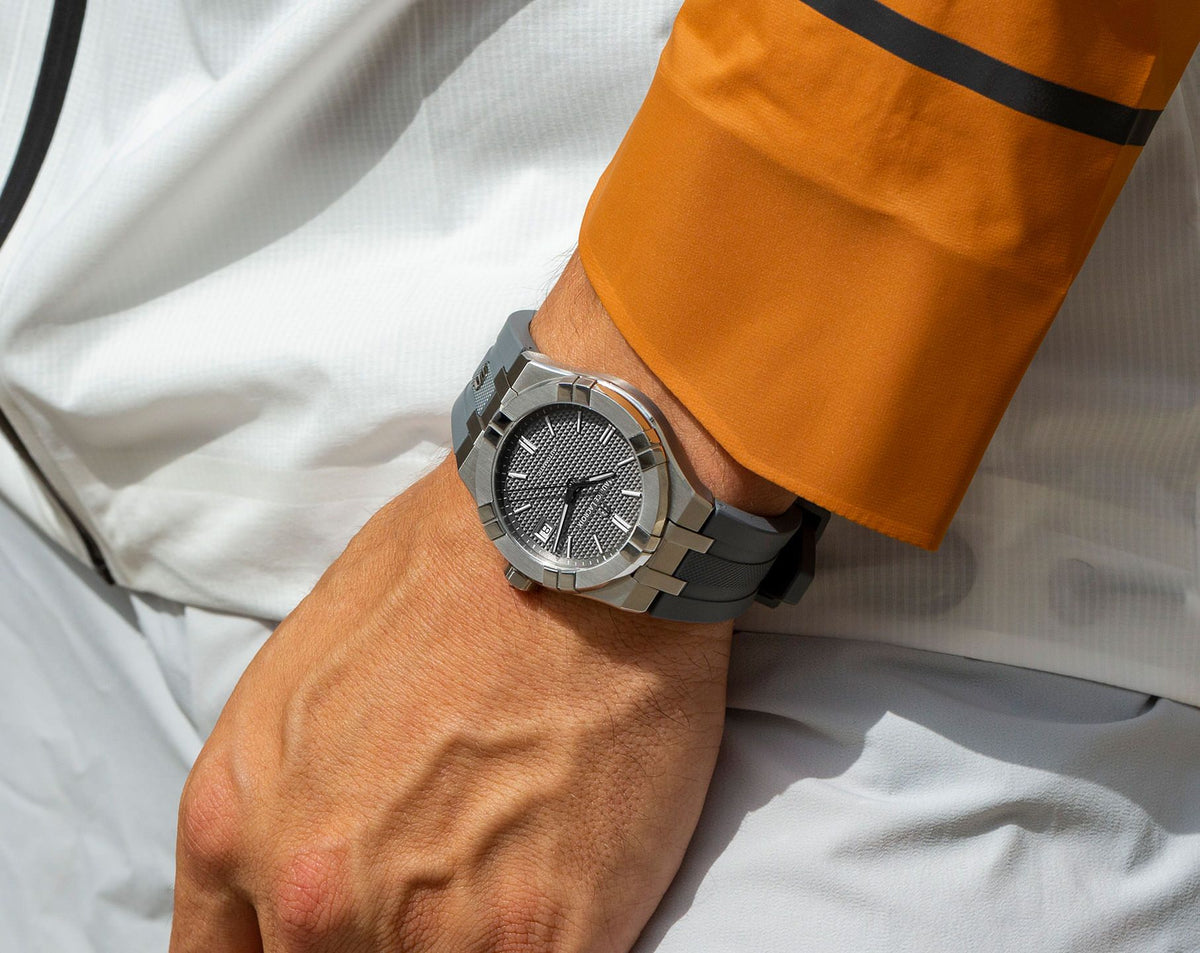 Maurice Lacroix Nam AI6008-SS000-230-2