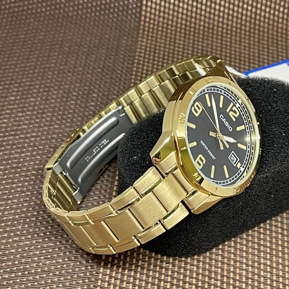 S L1600 4 1442176494 1381459198 1712583492