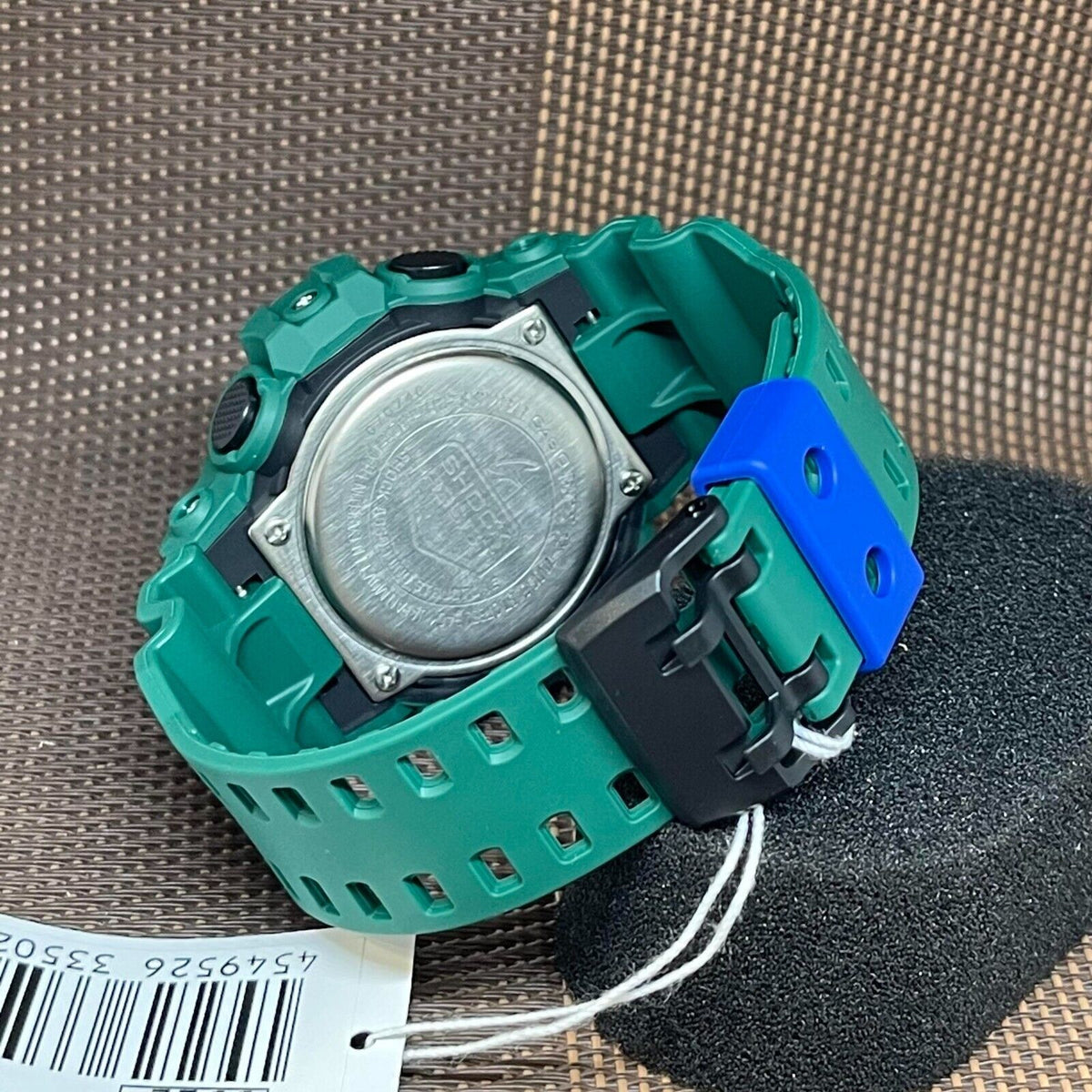 S L1600 6 988651178 1978319051 1712588264