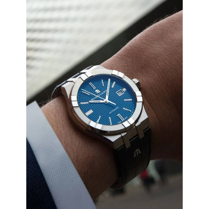 Maurice Lacroix Nam AI6008-SS000-430-4