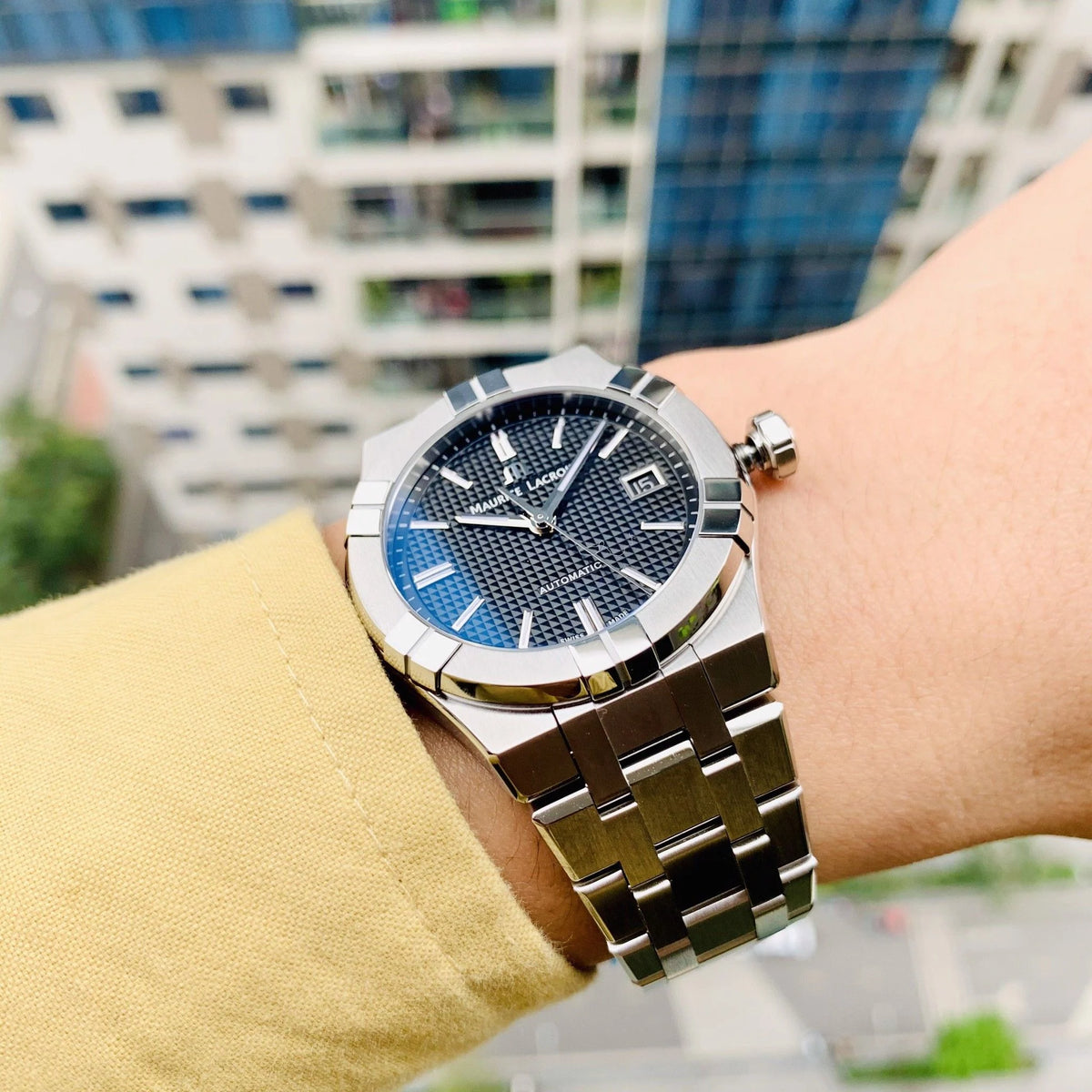 Maurice Lacroix Nam AI6007-SS002-330-1