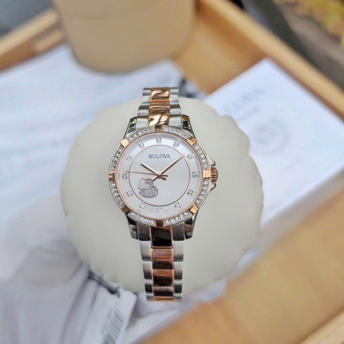Bulova Nữ 98L233