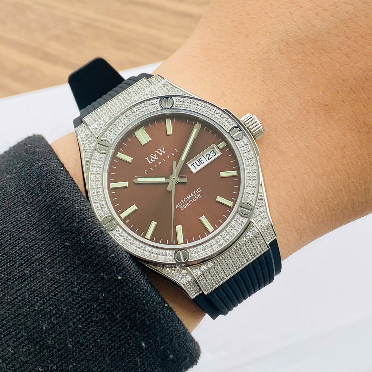 I&W Carnival Nam 55851GD6