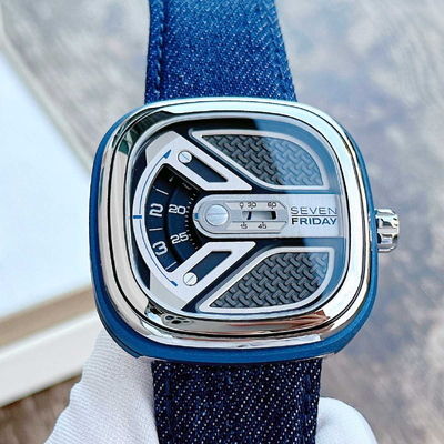 SevenFriday - Nam M1B-01 Size 47,6x 47mm