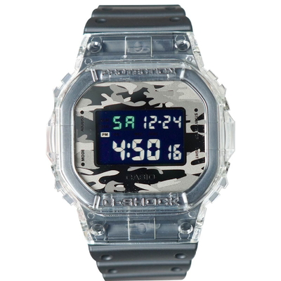 Casio - Unisex DW-5600SKC-1DR Size 48.9 × 42.8 mm