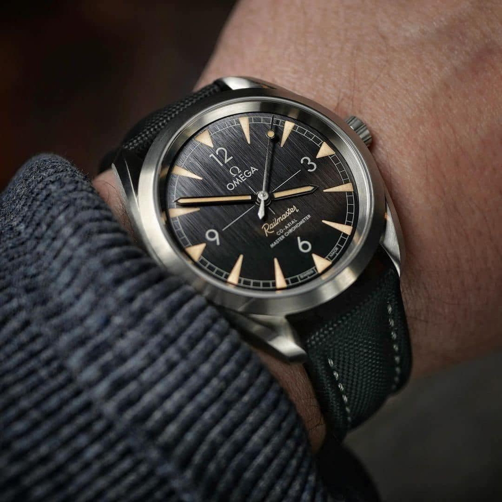 Omega Nam 220.12.40.20.01.001