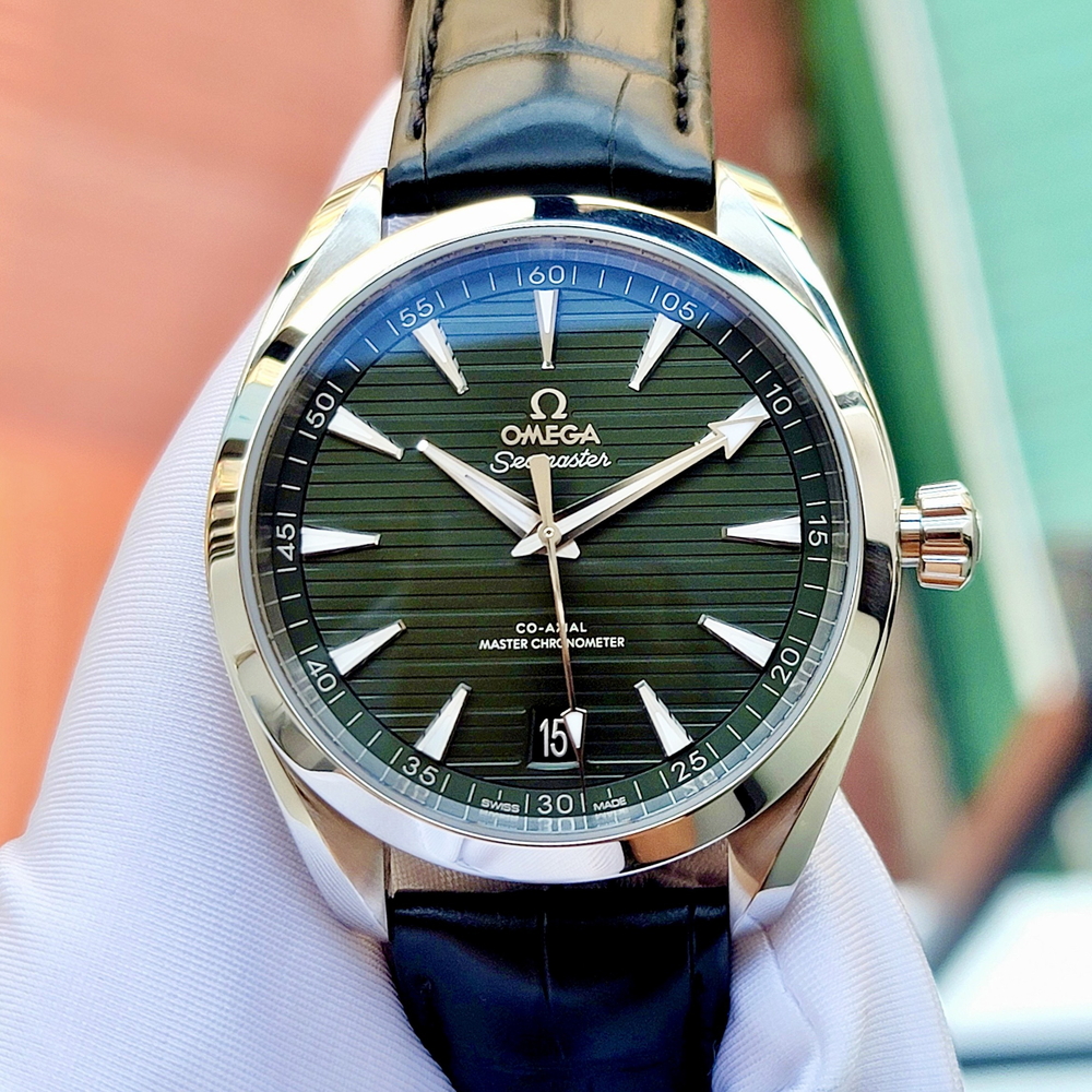 Omega - Nam 220.13.41.21.10.001-RF01 Size 41mm