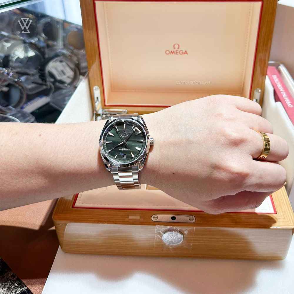 Omega Seamaster Nam 220.10.41.21.10.001 - hàng lướt