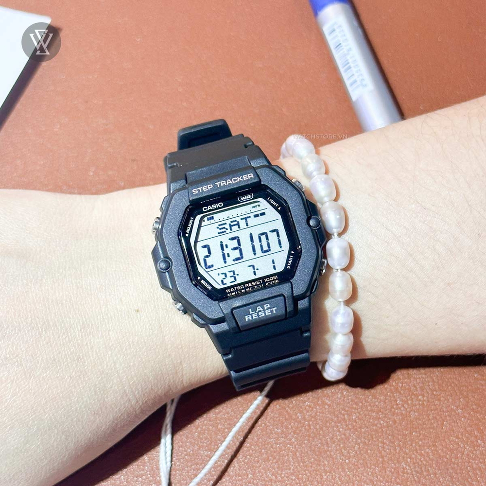 Casio Unisex LWS-2200H-1AVDF