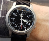 Seiko 5 quân đội