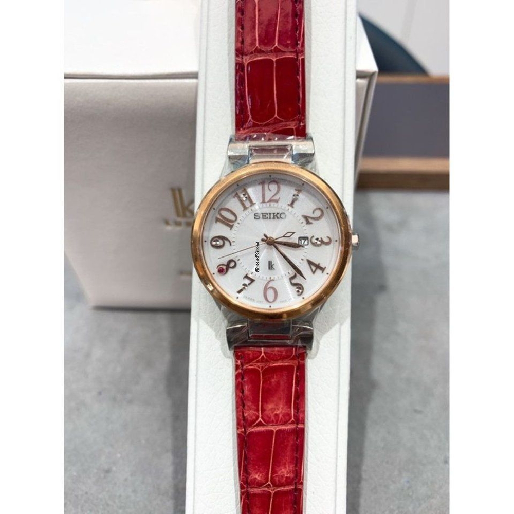Seiko Nữ SUT336J1