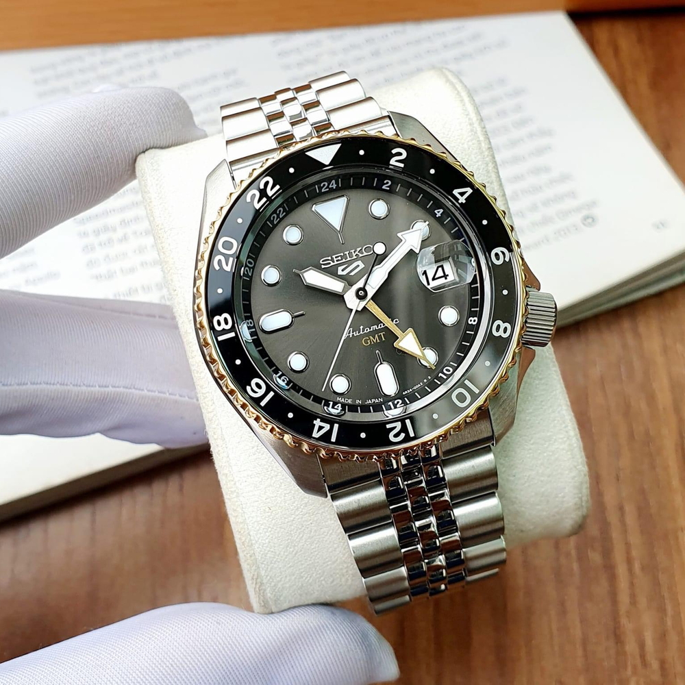 Seiko 5 Nam SSK021J1