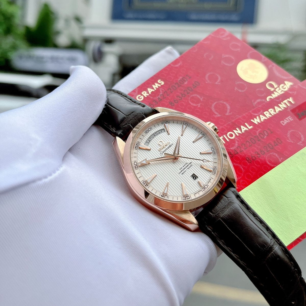 Omega Nam 231.53.42.22.02.001 - hàng lướt