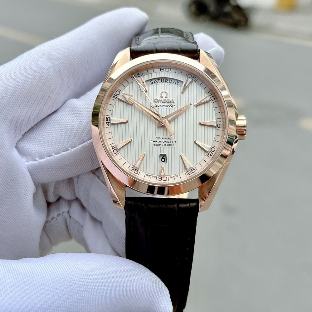 Omega Nam 231.53.42.22.02.001 - hàng lướt