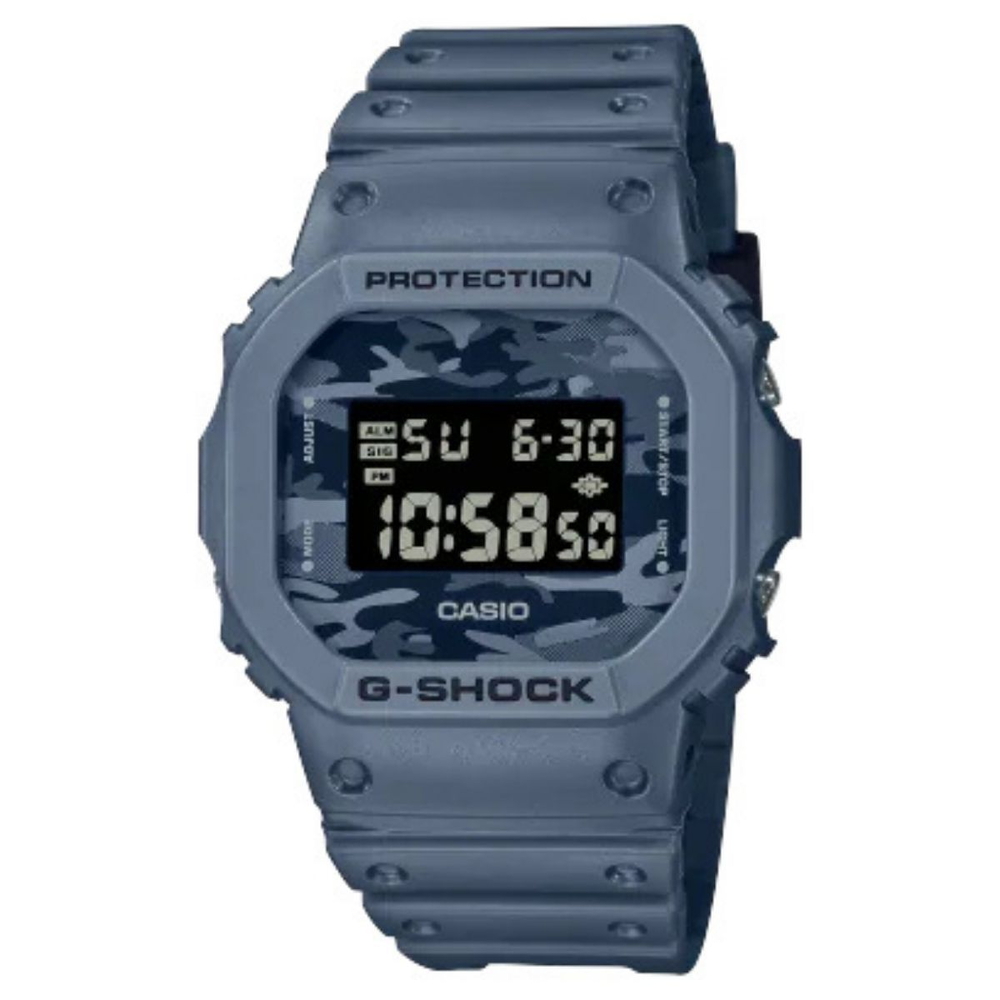 Casio - Nam DW-5600CA-2DR Size 48.9 × 42.8 mm