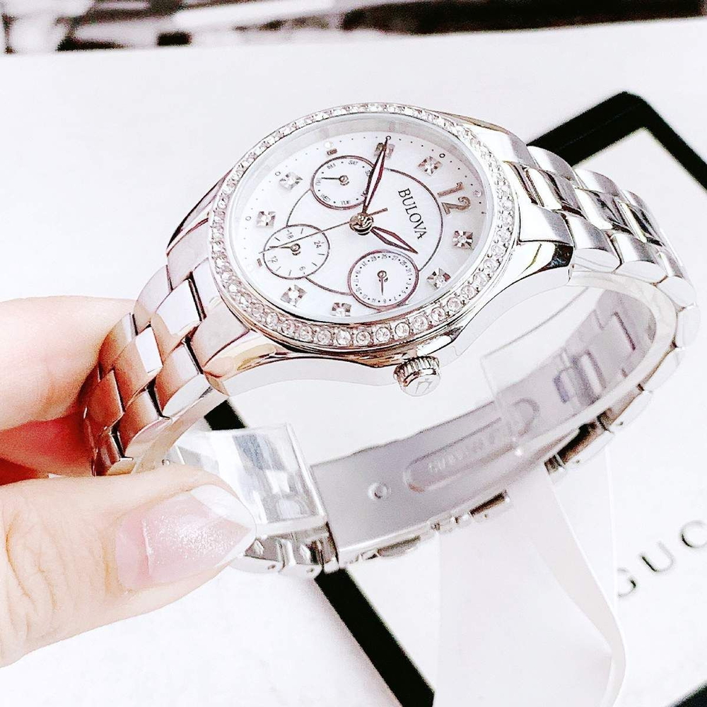 ng H Bulova N 96N111 Gia T t