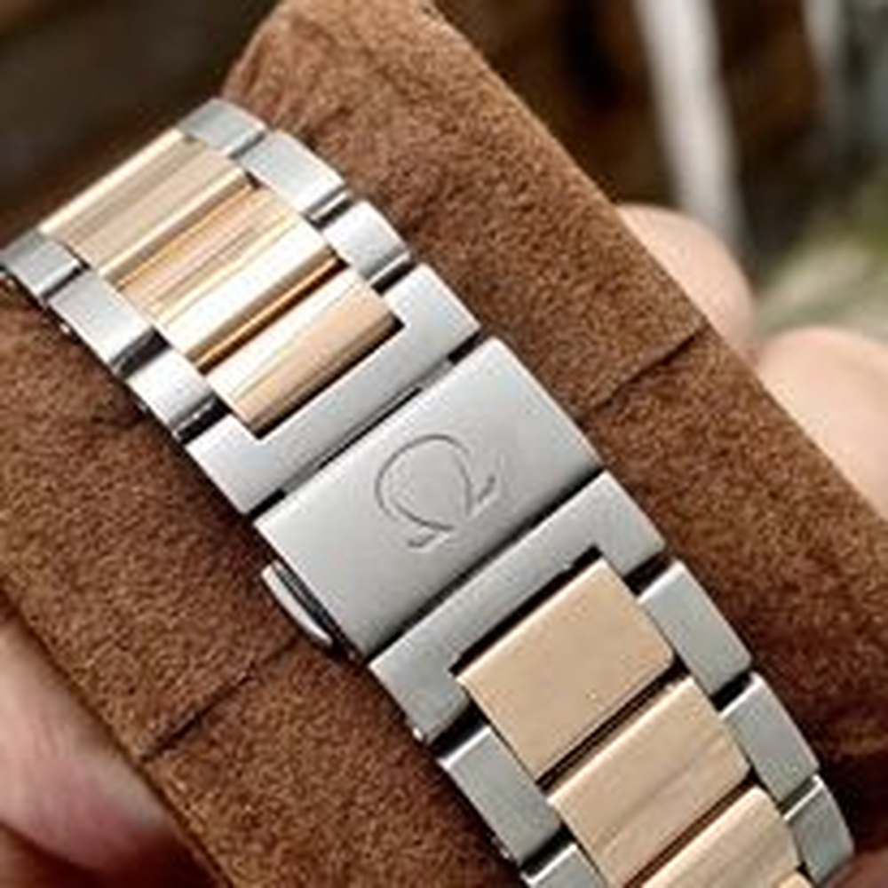 Omega Nam 231.20.42.21.02.001 - hàng lướt