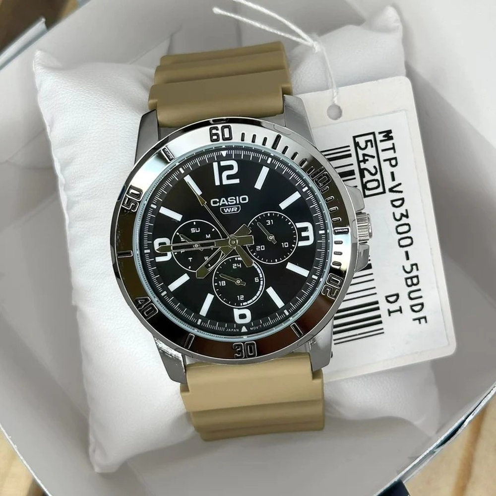 Casio - Nam MTP-VD300-5BUDF Size 45mm