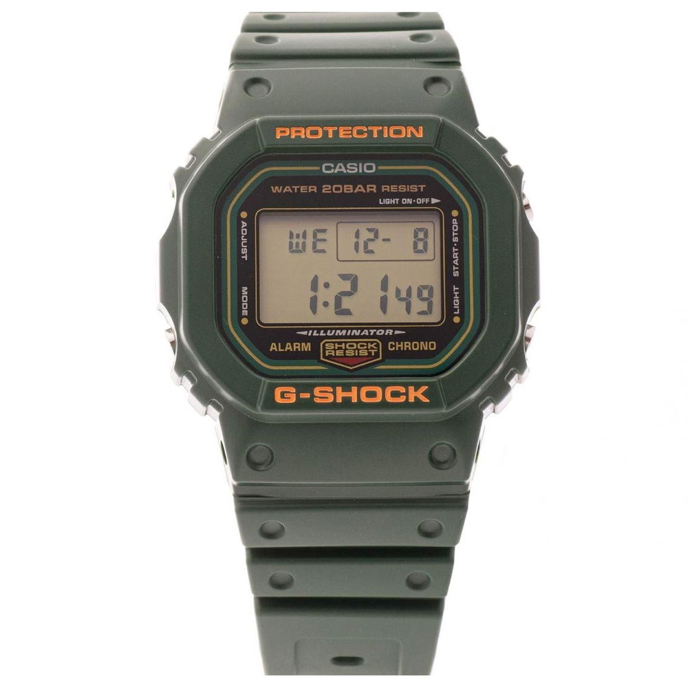 Casio - Nam DW-5600RB-3DR Size 48.9 × 42.8 mm