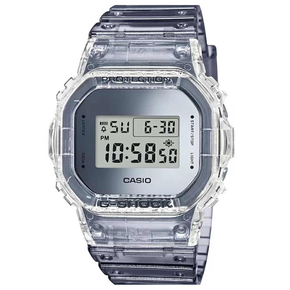 Casio - Nam DW-5600SK-1DR Size 48.9 × 42.8 mm