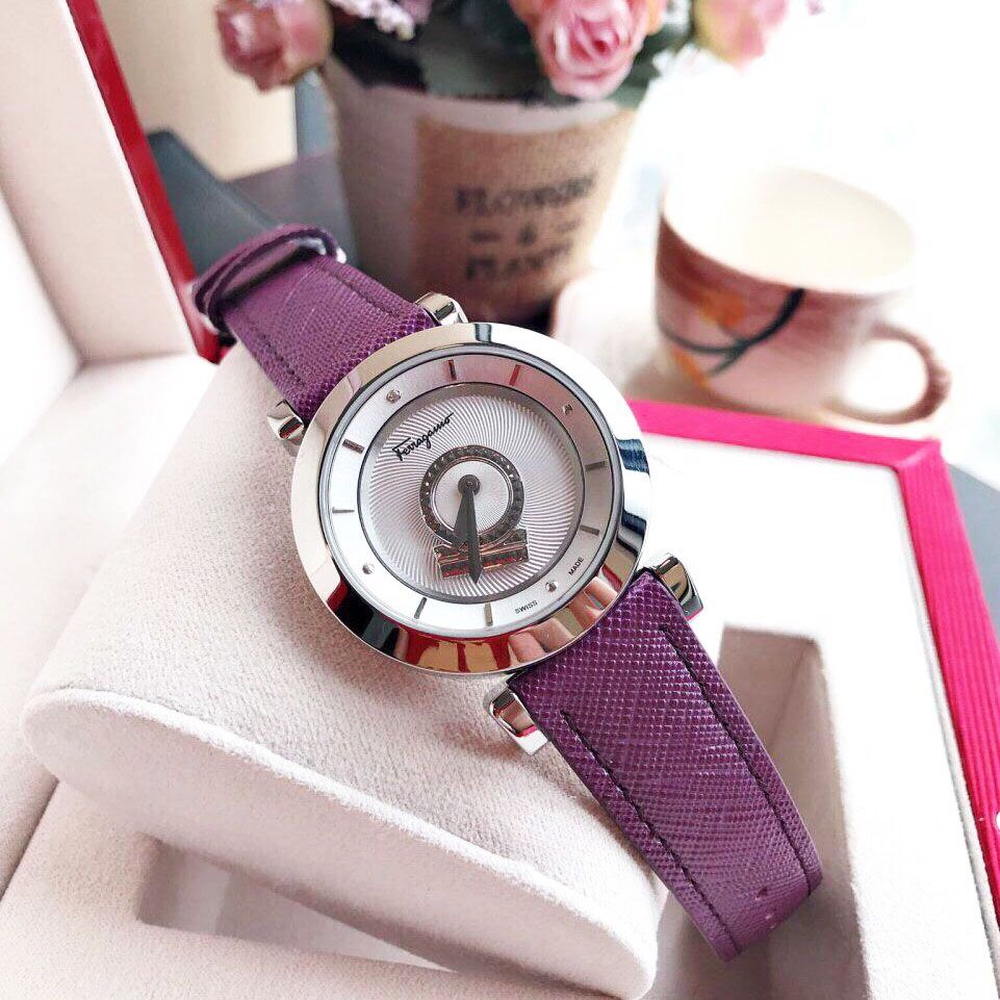 Ferragamo Nữ FQ4260015