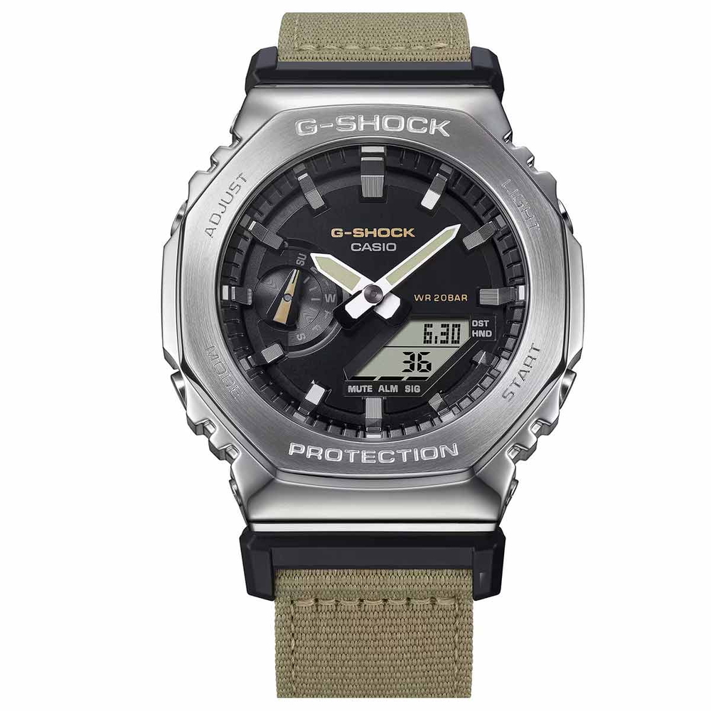 Casio - Nam GM-2100C-5ADR Size 44.5mm