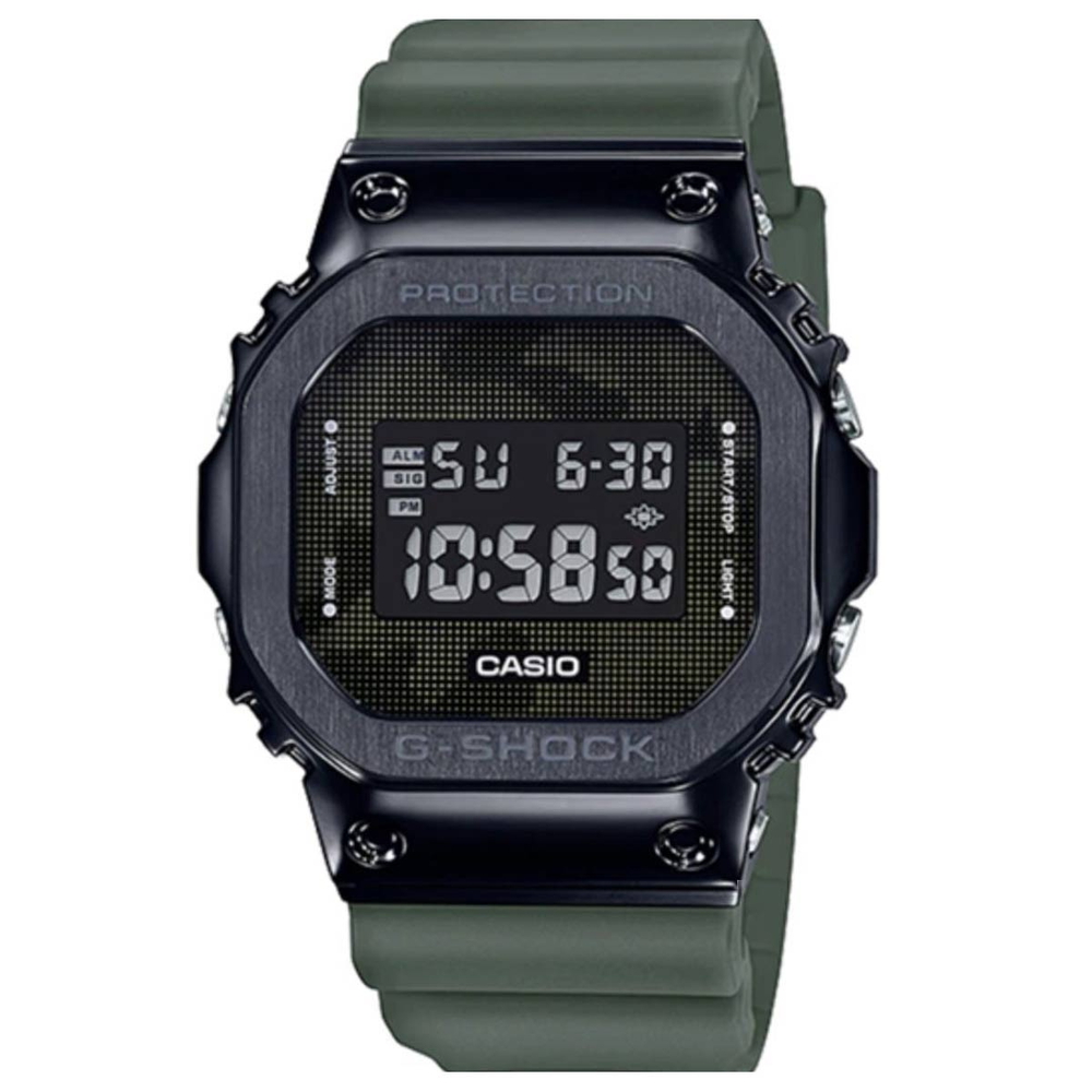 Casio - Nam GM-5600B-3DR Size 49.6 × 43.2 mm