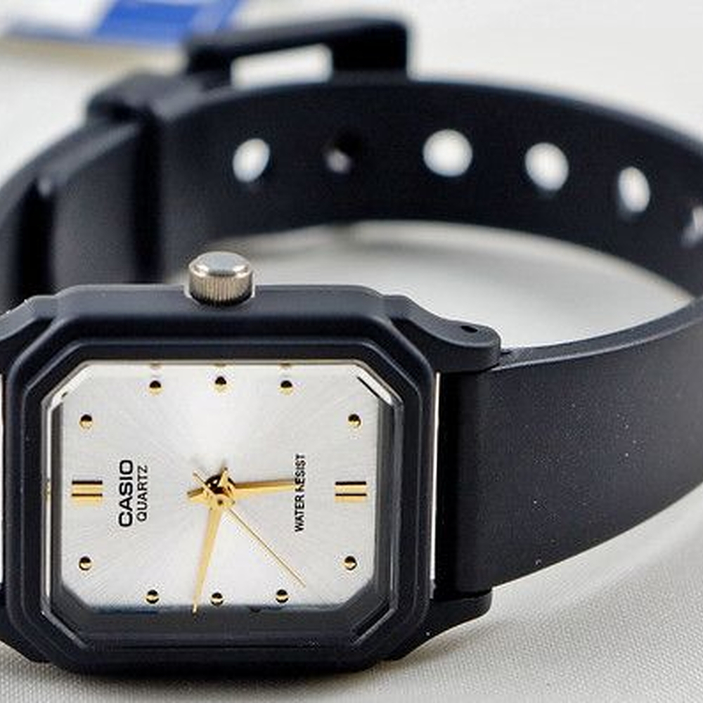 Casio - Nữ LQ-142E-7ADF Size 31.7 × 22.5 mm