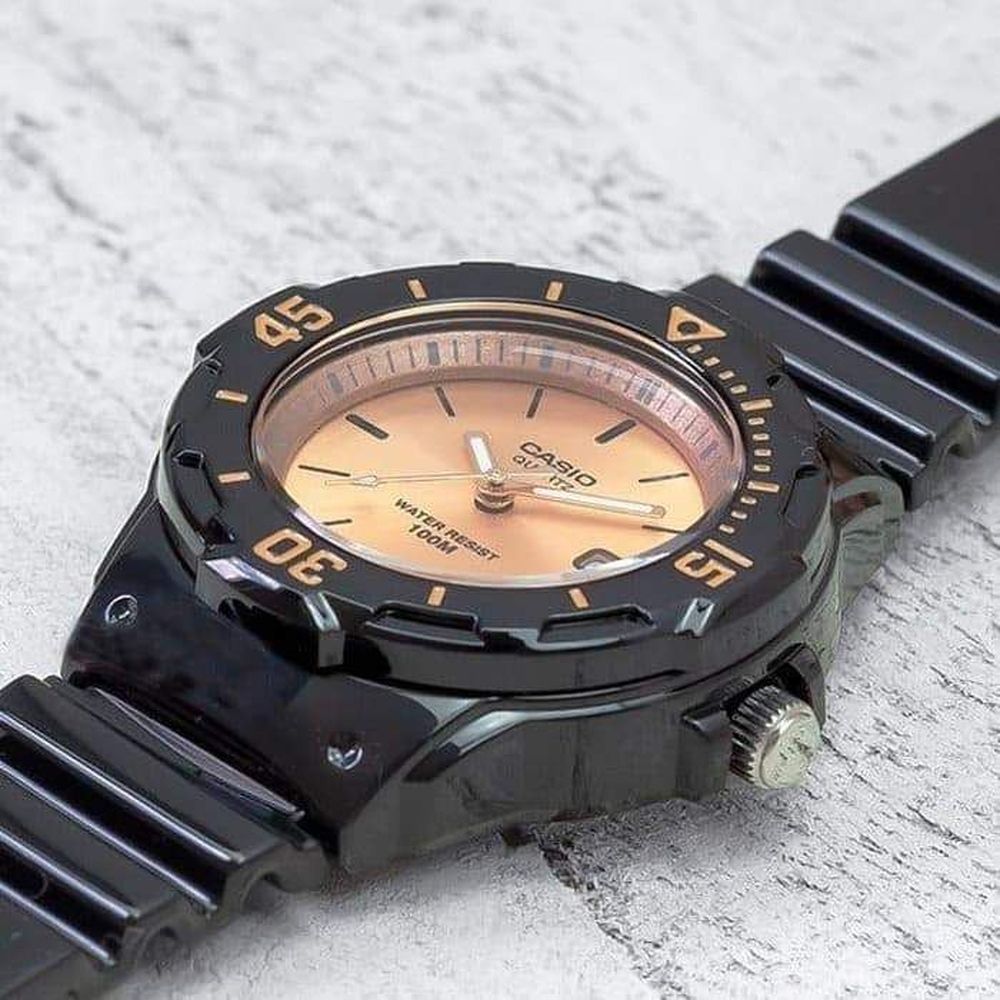 Casio Nữ LRW-200H-9E2VDF