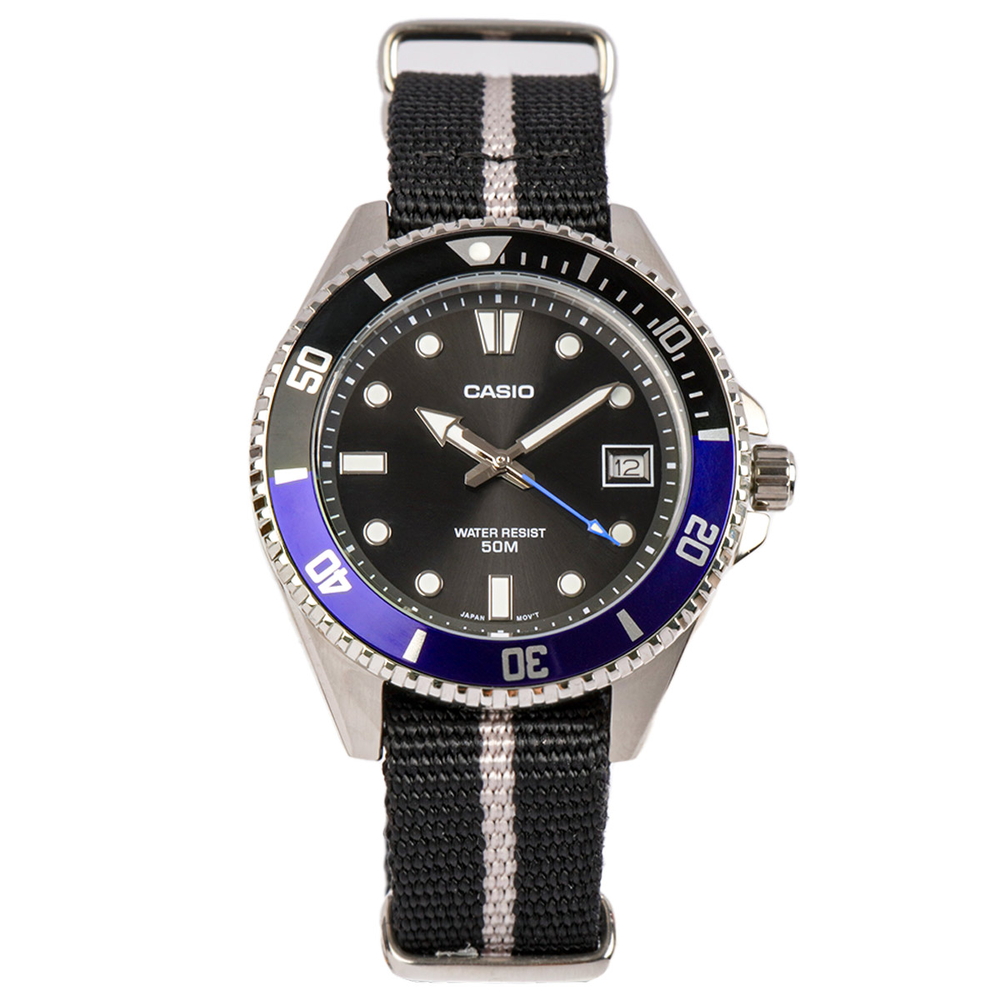 Casio - Nam MDV-10C-1A2VDF Size 42mm