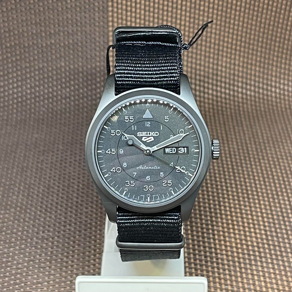 Seiko 5 Sport Nam SRPJ11K1