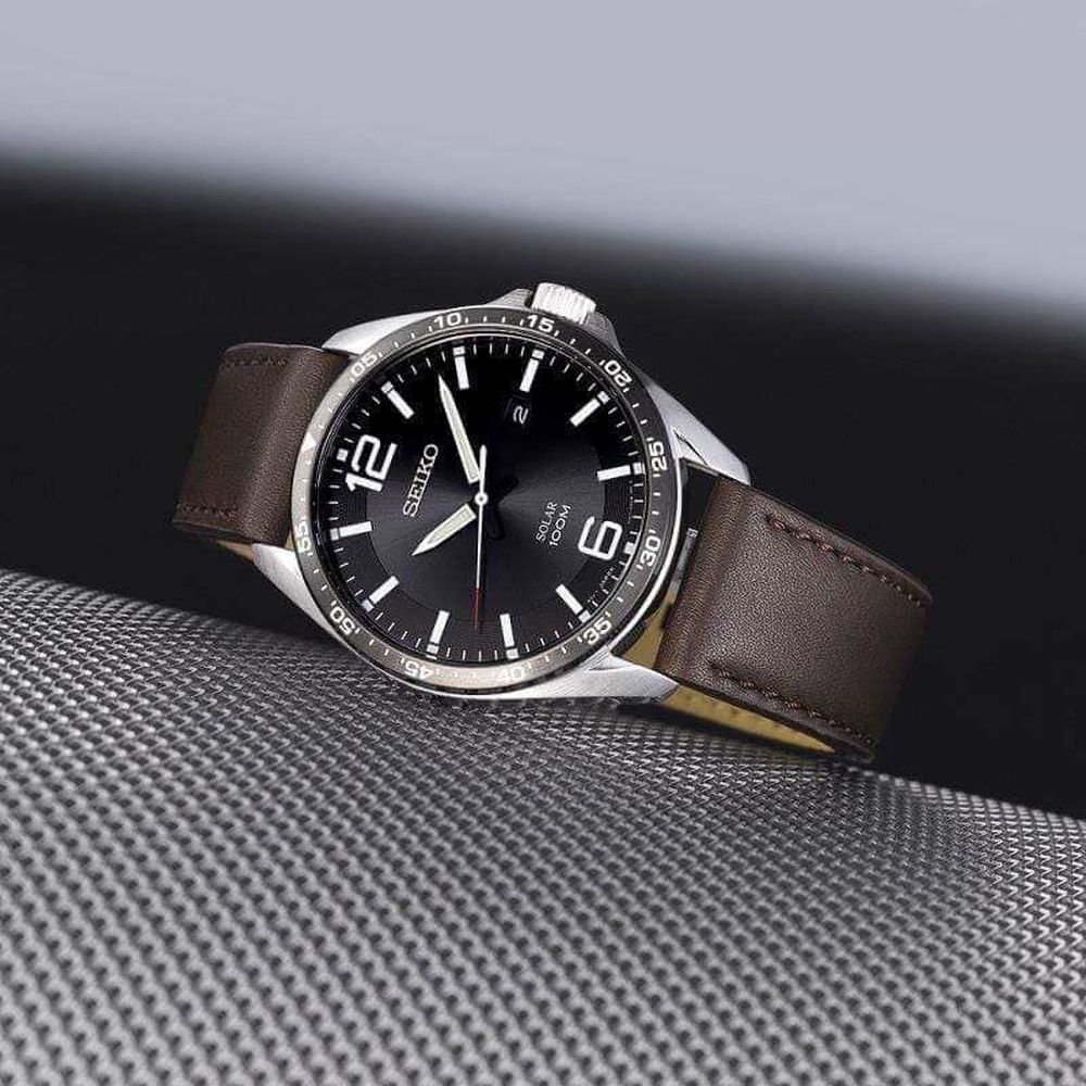 Seiko solar sne487p1 hotsell