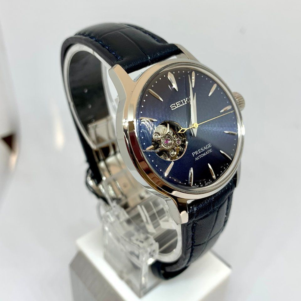 Seiko Presage Nữ SSA785J1