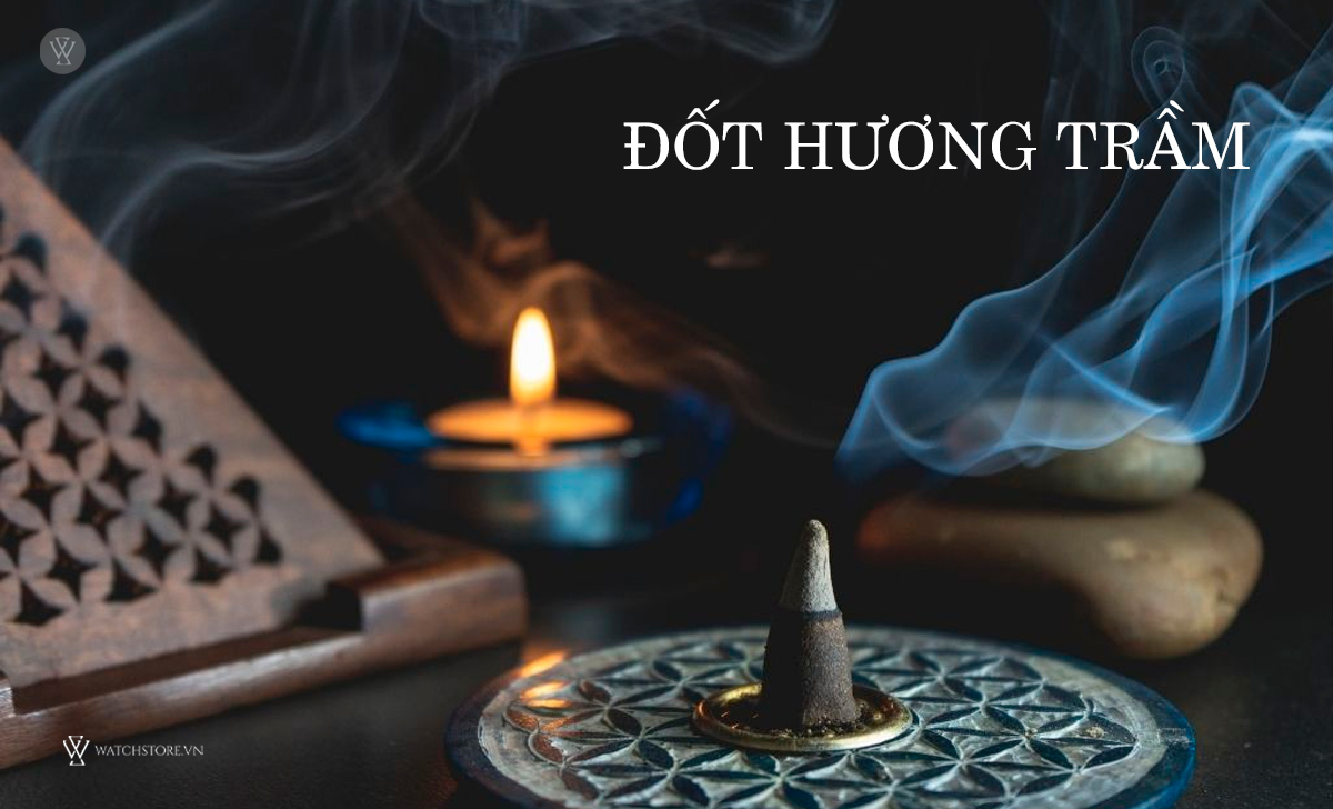 Đốt hương trầm