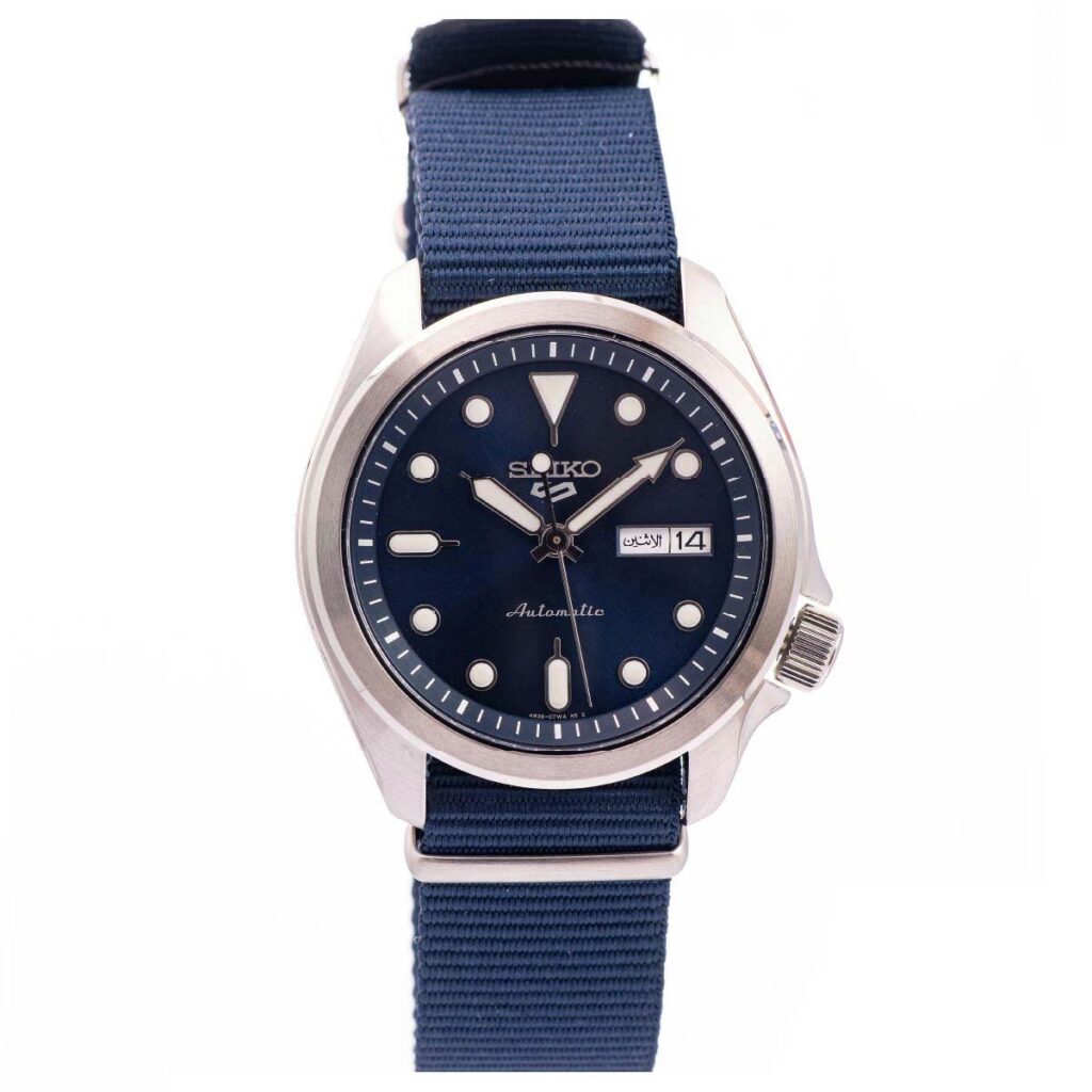 Seiko 40mm Nam SRPE63K1