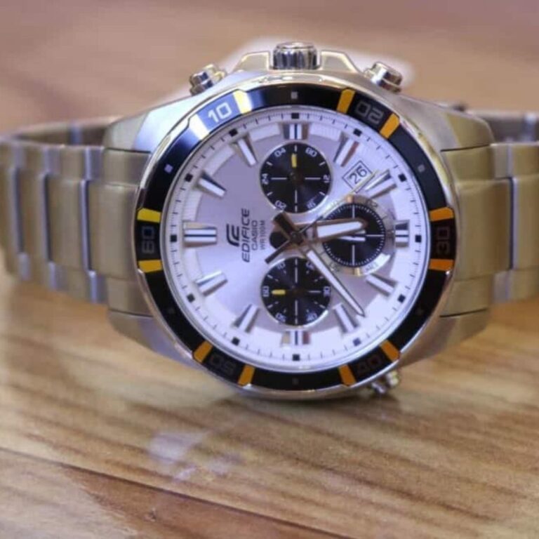 3 1639841610375 1712578495