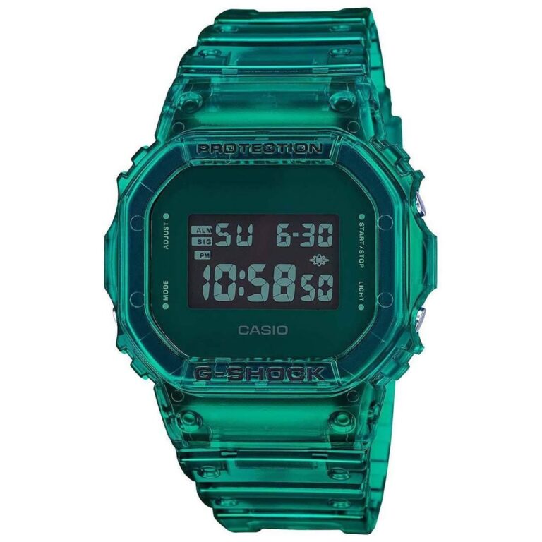 Casio 48.9 × 42.8 mm Nam DW-5600SB-3DR