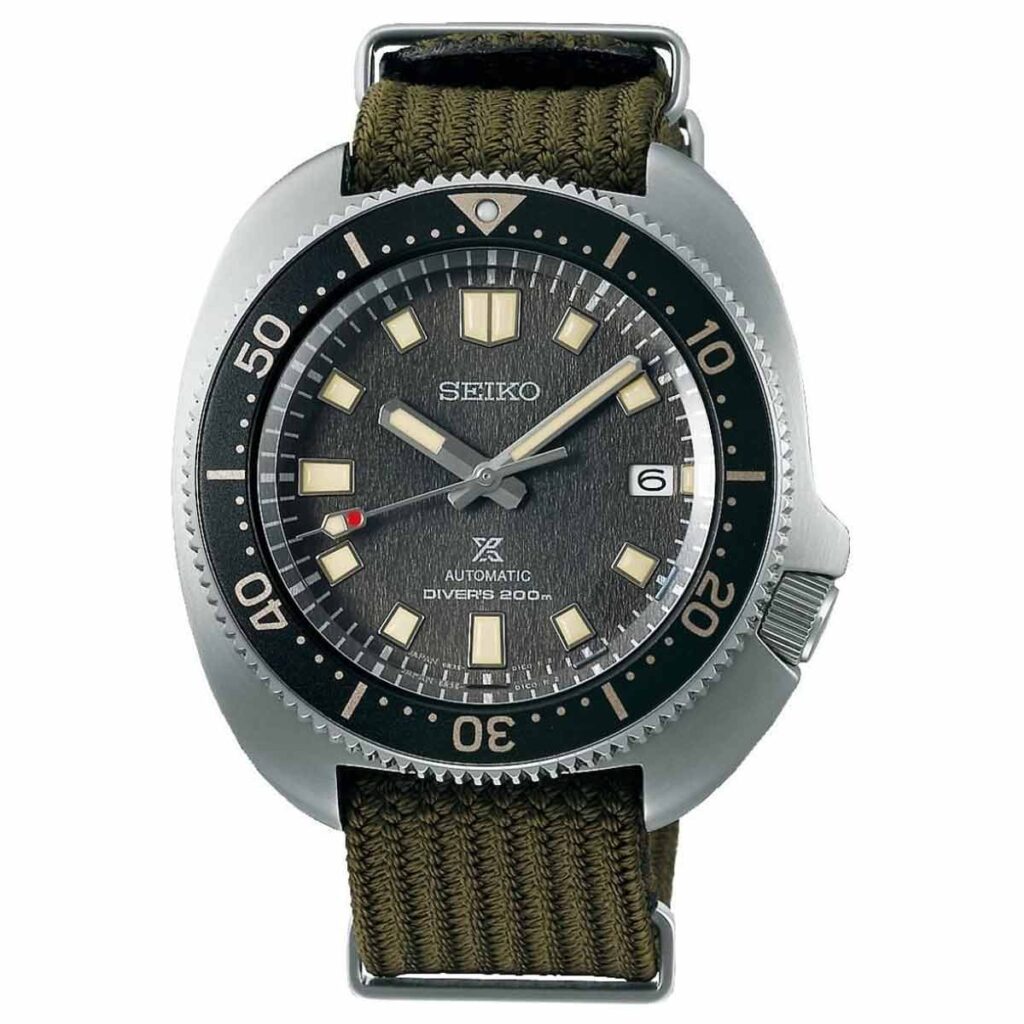 Seiko 42.7mm Nam SPB237J1