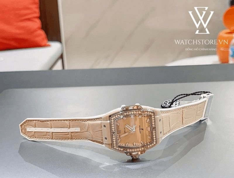 Đồng hồ Hublot nữ 1 1